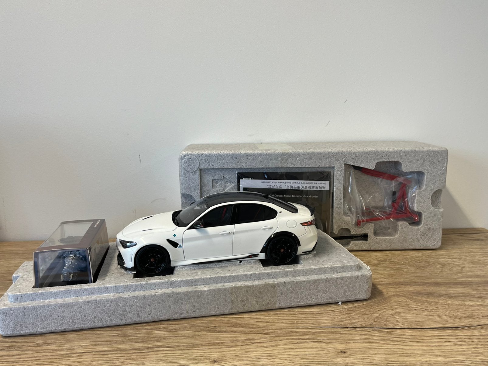 1:18 Motorhelix Alfa Romeo Giulia GTA Bianco Trofeo white, Ophalen of Verzenden, Nieuw, Auto, Overige merken