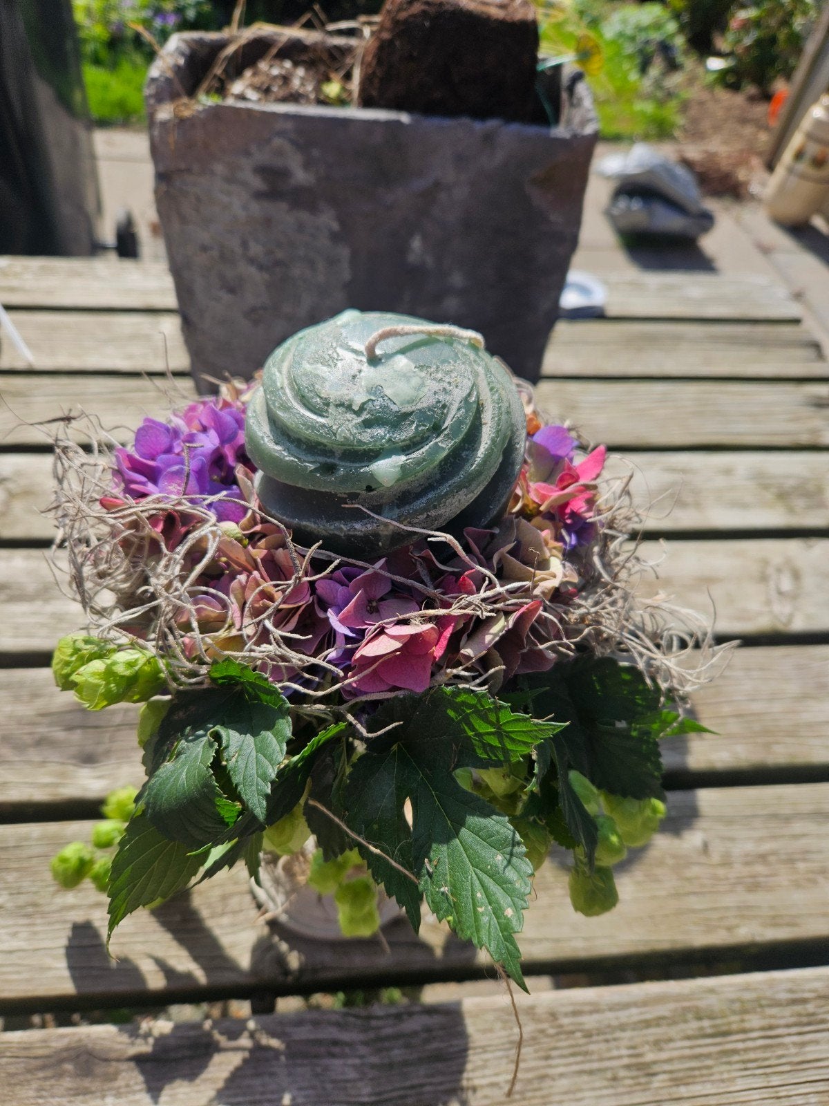 Kandelaar met hortensia, hop en tillandsia decoratie, Meerkleurig, Overige merken, Natuurlijk materiaal, Nieuw