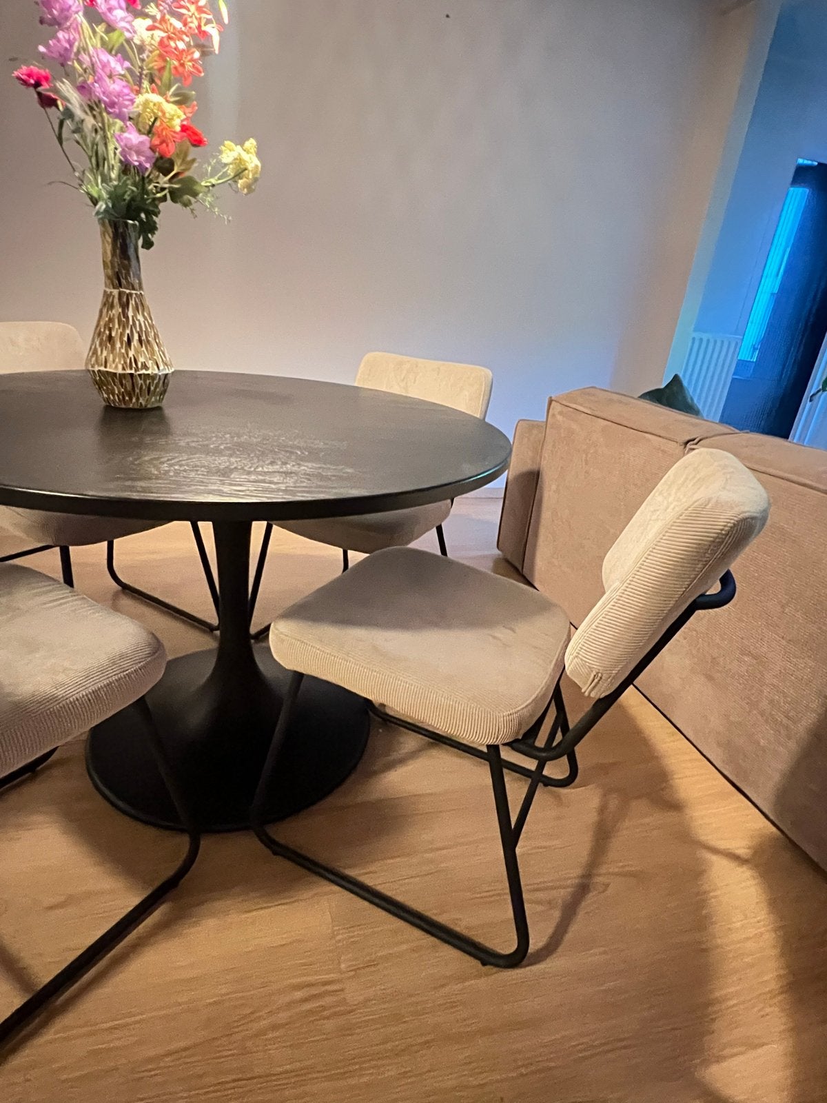 Set van 4 moderne eetkamerstoelen, Huis en Inrichting, Stoelen, Ophalen, Gebruikt, Vier, Metaal