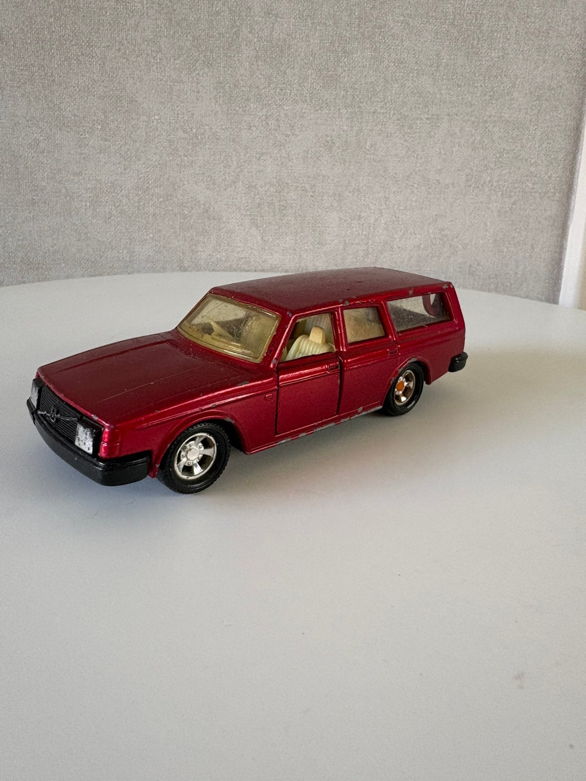 Matchbox volvo estate, Ophalen of Verzenden, Zo goed als nieuw, Overige merken