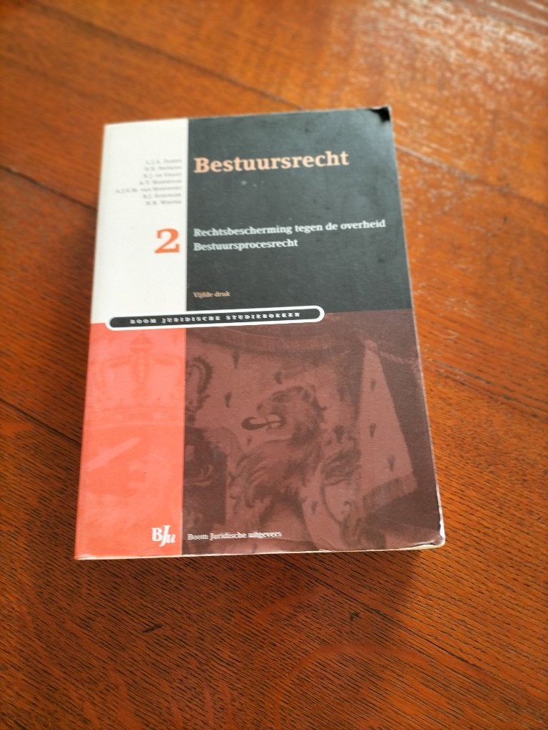 Studieboek Recht, Ophalen, Alpha, Zo goed als nieuw, WO