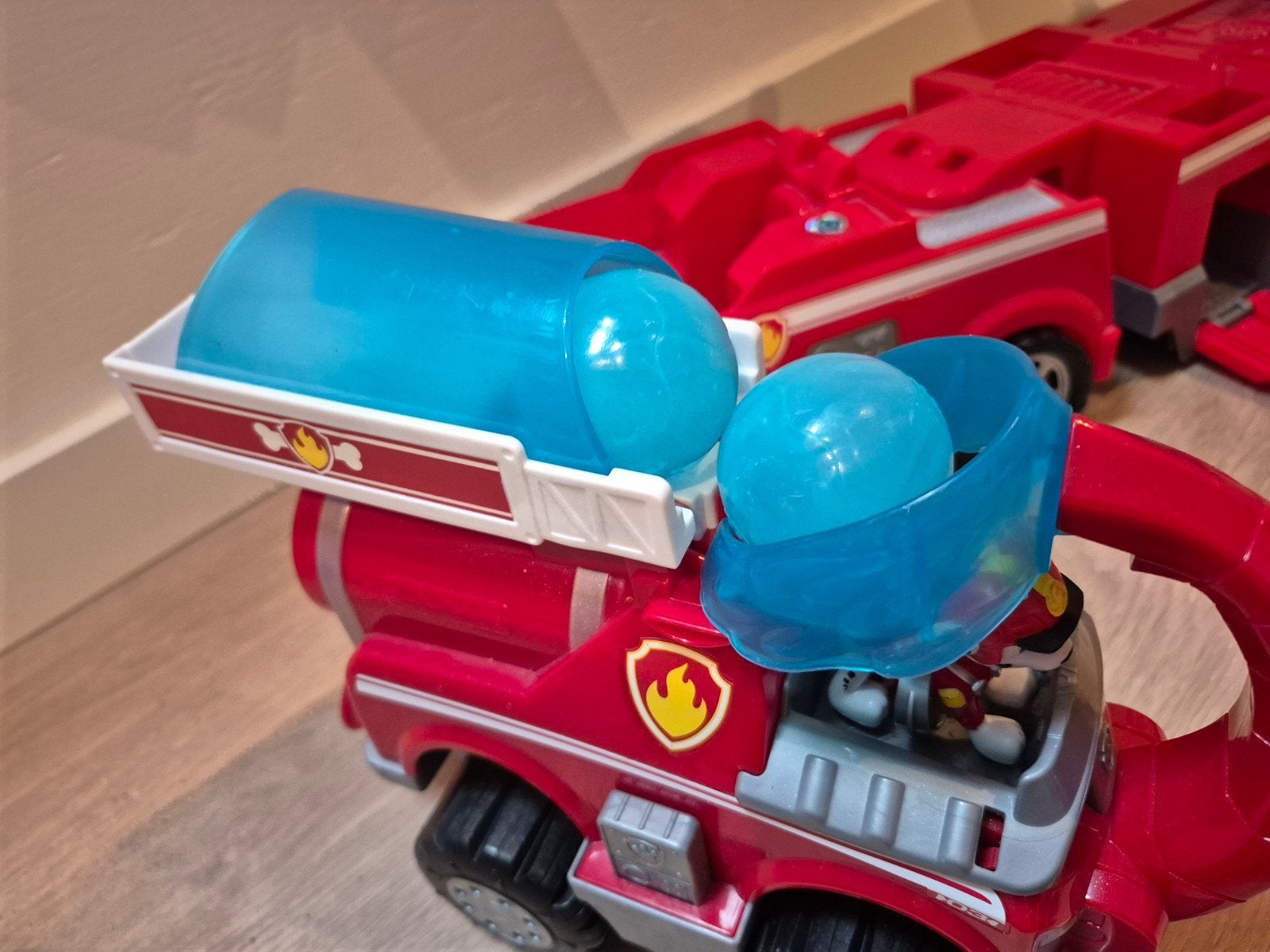 Grote Paw Patrol speelgoedset met voertuigen en toren, Ophalen, Gebruikt