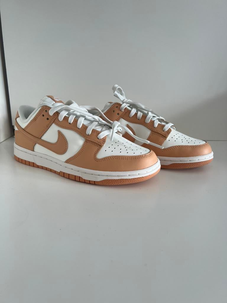 Nike Dunk low Harvest Moon Maat 40,5, ., Nieuw, Ophalen of Verzenden, Sneakers of Gympen