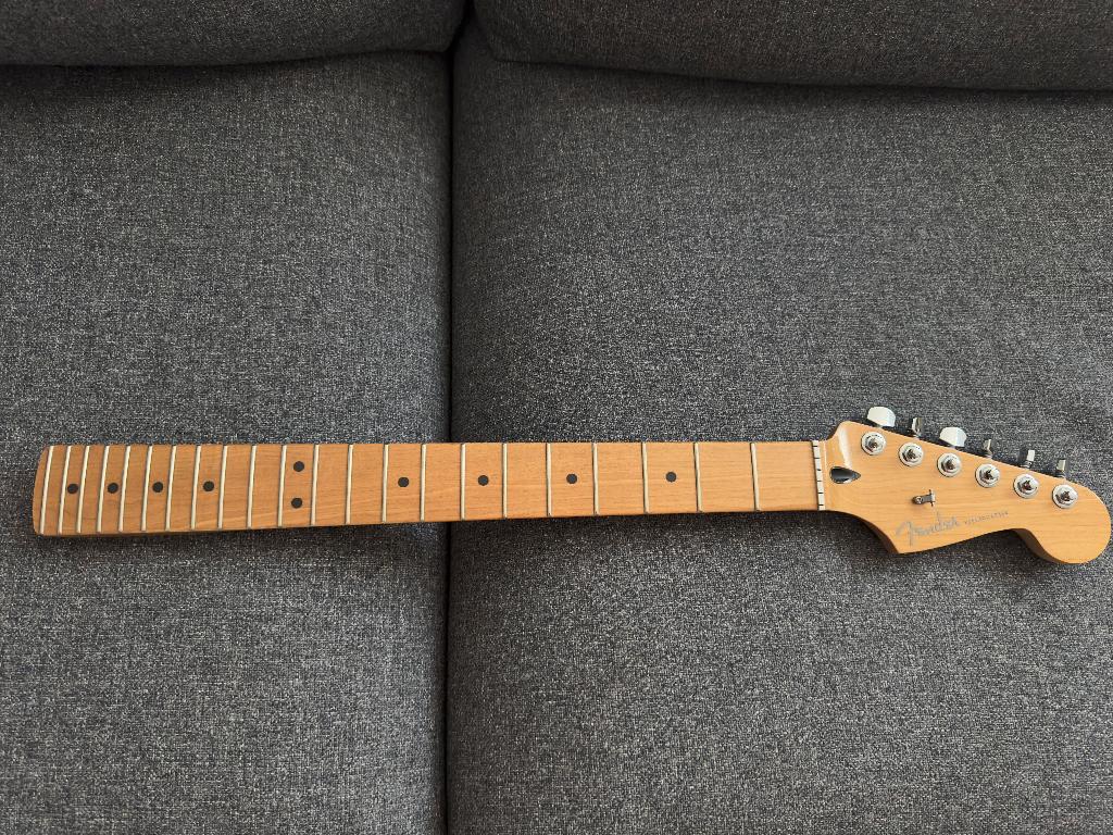 Fender Roasted Maple Neck, Muziek en Instrumenten, Ophalen, Zo goed als nieuw, Elektrische gitaar