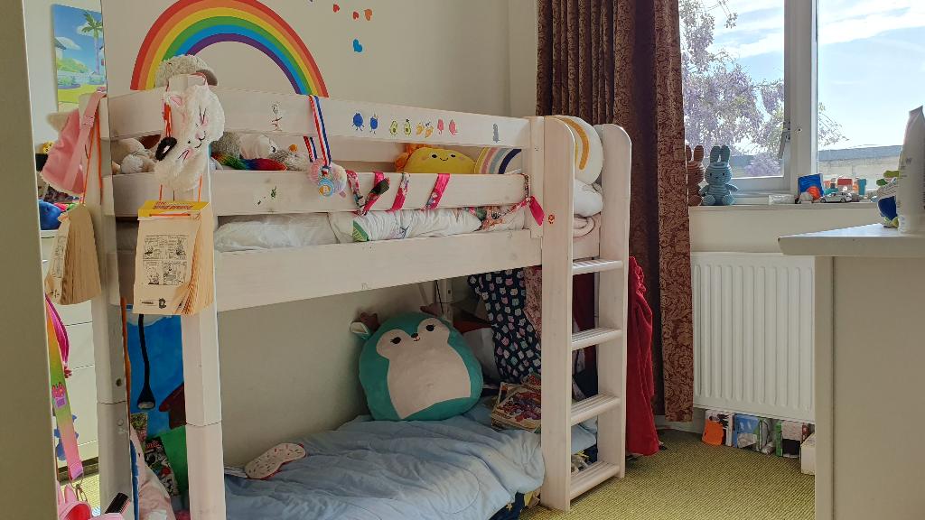 Kleine Flexa Half Hoogslaper | Kleuterbed, Kinderen en Baby's, Ophalen, Gebruikt, Hoogslaper