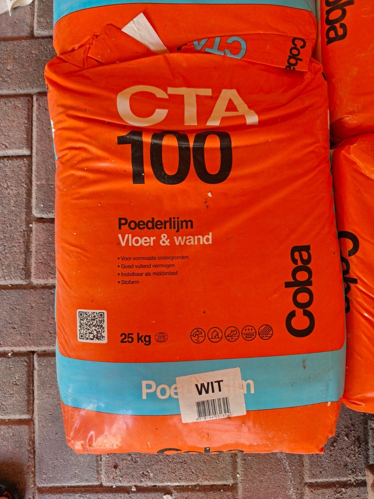 21 zakken Coba CTA 100 Poederlijm Vloer & Wand - 25 kg zakke, Ophalen
