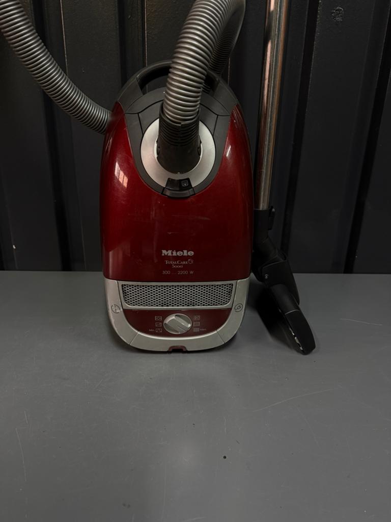 Miele stofzuiger c2 2200w, Witgoed en Apparatuur, Stofzuigers, Miele, Miele, Ophalen of Verzenden, Miele