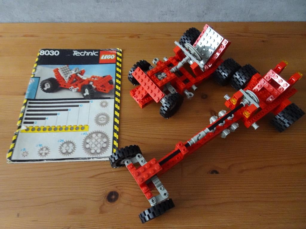 Lego Vintage Technic Universal set 8030, Ophalen of Verzenden, Zo goed als nieuw, Complete set, Lego