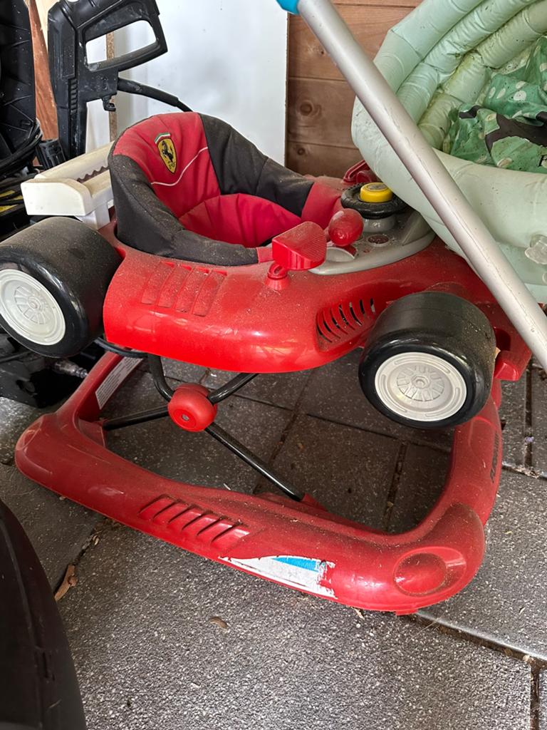 Ferrari wagentje baby, Ophalen, Gebruikt