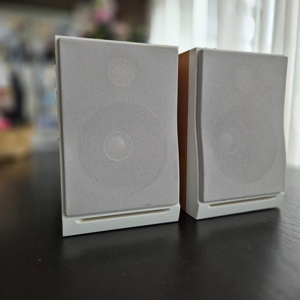 Vintage-look speakers - Compact en stijlvol, Overige merken, Ophalen of Verzenden, Zo goed als nieuw, Minder dan 60 watt