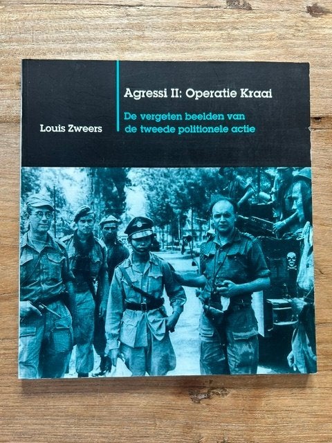 De vergeten beelden van de tweede politionele actie., Gelezen, Louis Zweers, Ophalen of Verzenden, Landmacht