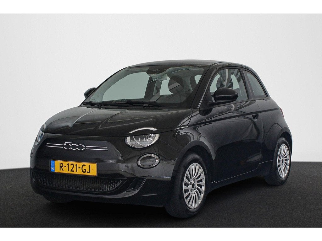 Fiat 500 Action 24 kWh Apple CarPlay Airco (bj 2022), Auto's, Fiat, Automaat, Gebruikt, 95 pk, 4 stoelen