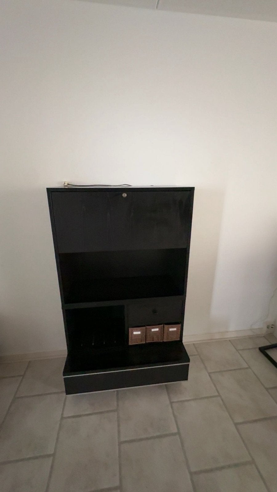Zwart houten kast. 3 delig, Ophalen, Gebruikt, Vrijstaande haard, Houthaard