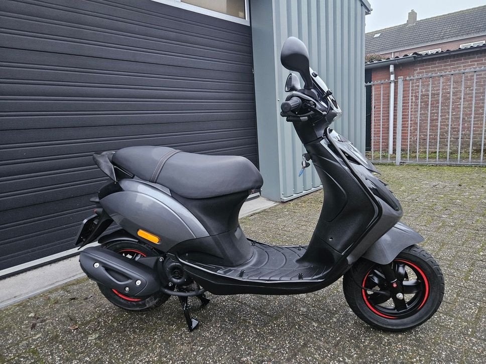 PIAGGIO ZIP 4T E4 BROM BJ 06-2020 MAGIC 7686KM + OPTIES!, Onbekend, Ophalen of Verzenden, Zo goed als nieuw, Onbekend