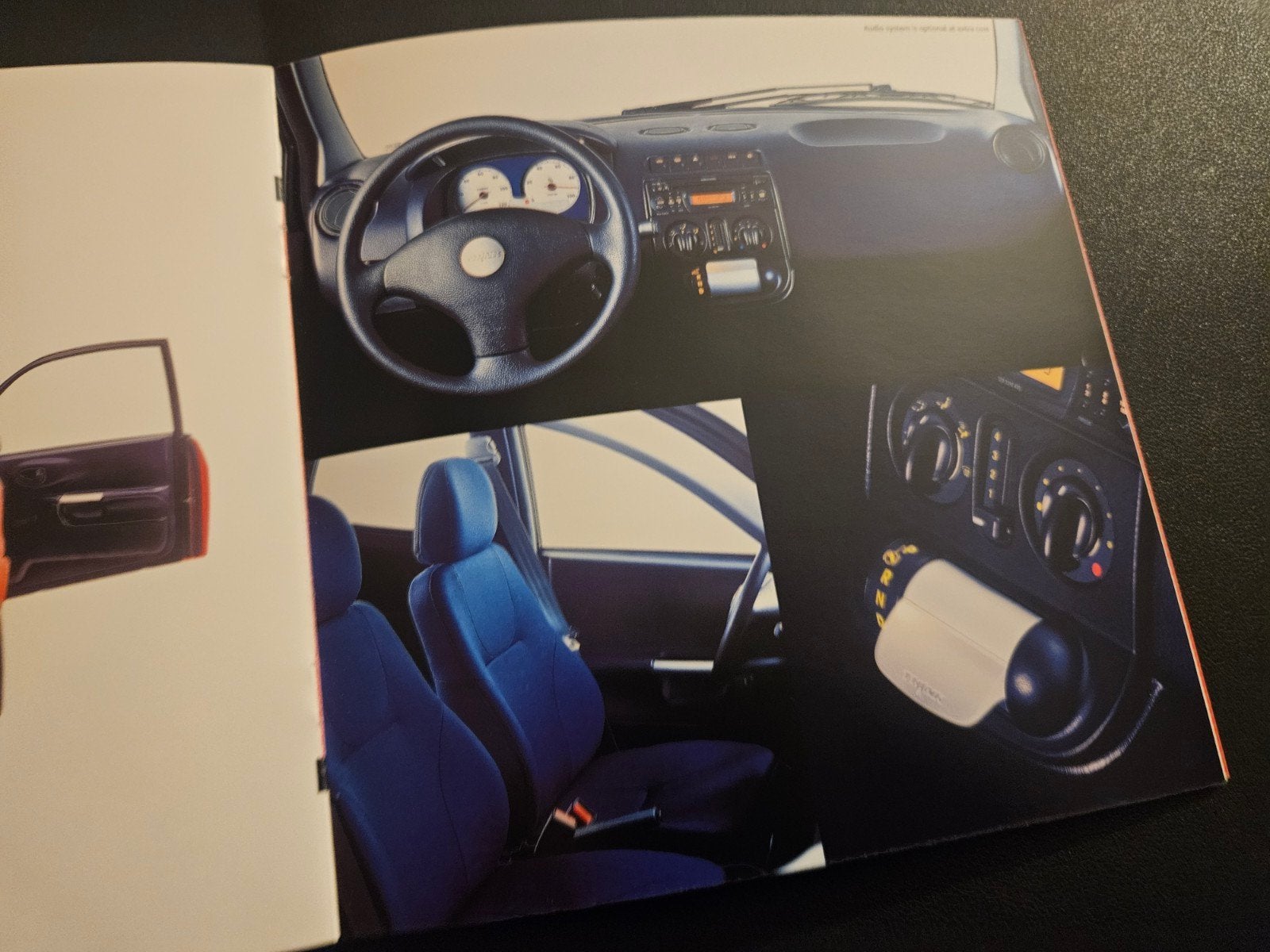 Brochure Think City, Ophalen of Verzenden, Zo goed als nieuw, Overige merken