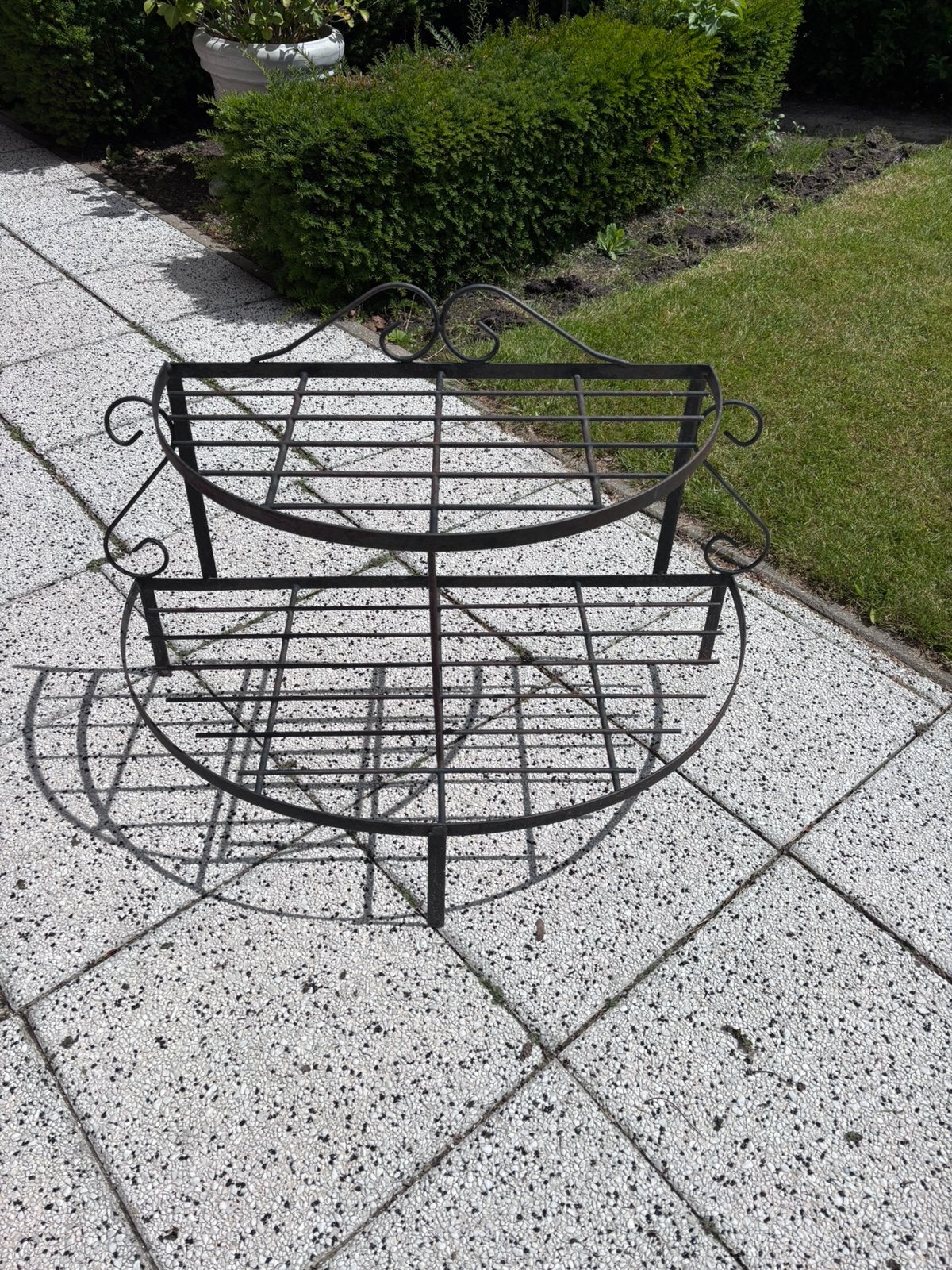 Metalen tuinrek, Tuin en Terras, Ophalen, Gebruikt, Rond, Metaal
