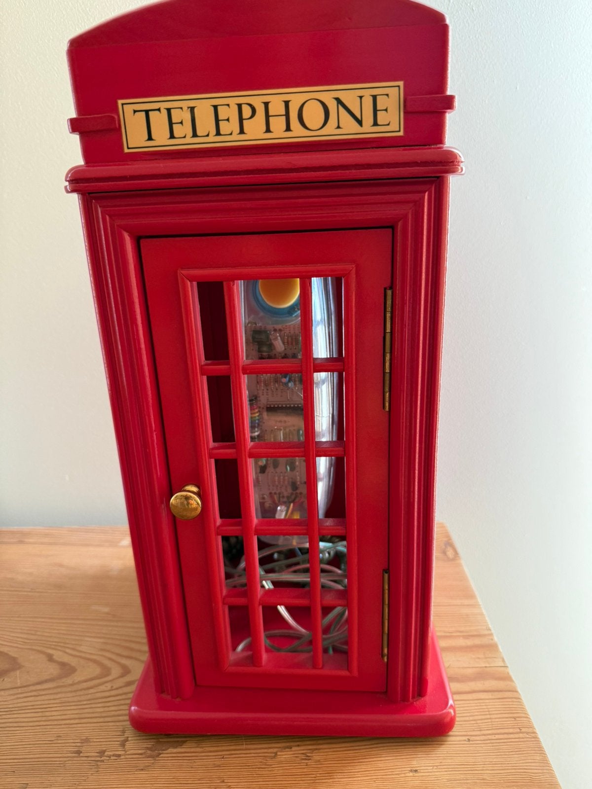 Houten engelse telefooncel met telefoon., Ophalen of Verzenden, Zo goed als nieuw