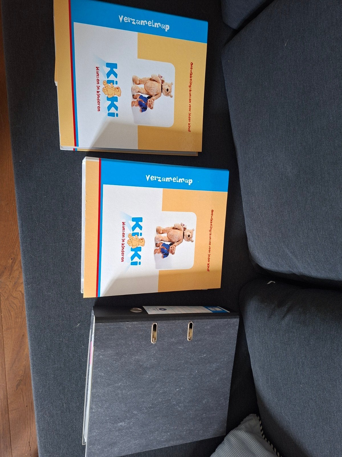 Kiki Kans en Kinderen: Educatief Materiaal voor Gastouders, Ophalen of Verzenden, Zo goed als nieuw, Uitklap-, Voel- of Ontdekboek
