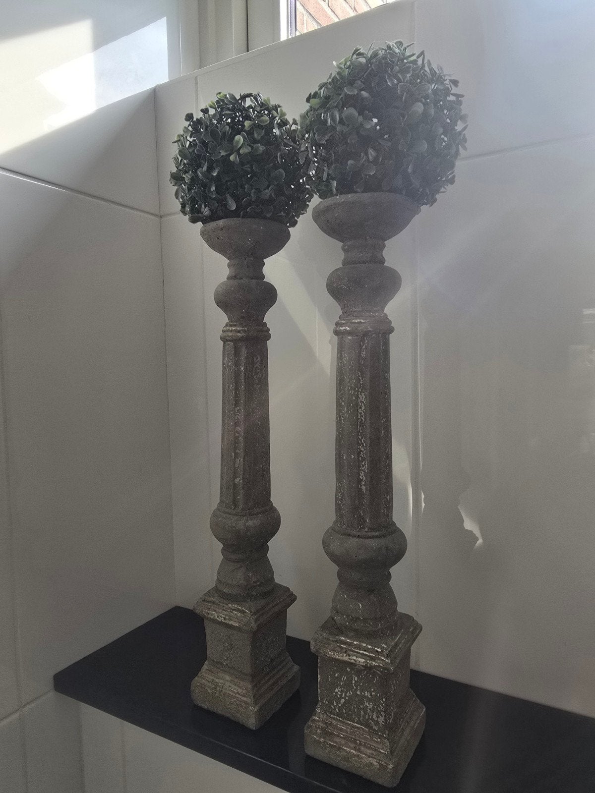 Set van 2 decoratieve kunstplanten op kandelaars van PTMD, Huis en Inrichting, Woonaccessoires | Kunstplanten en Kunstbloemen