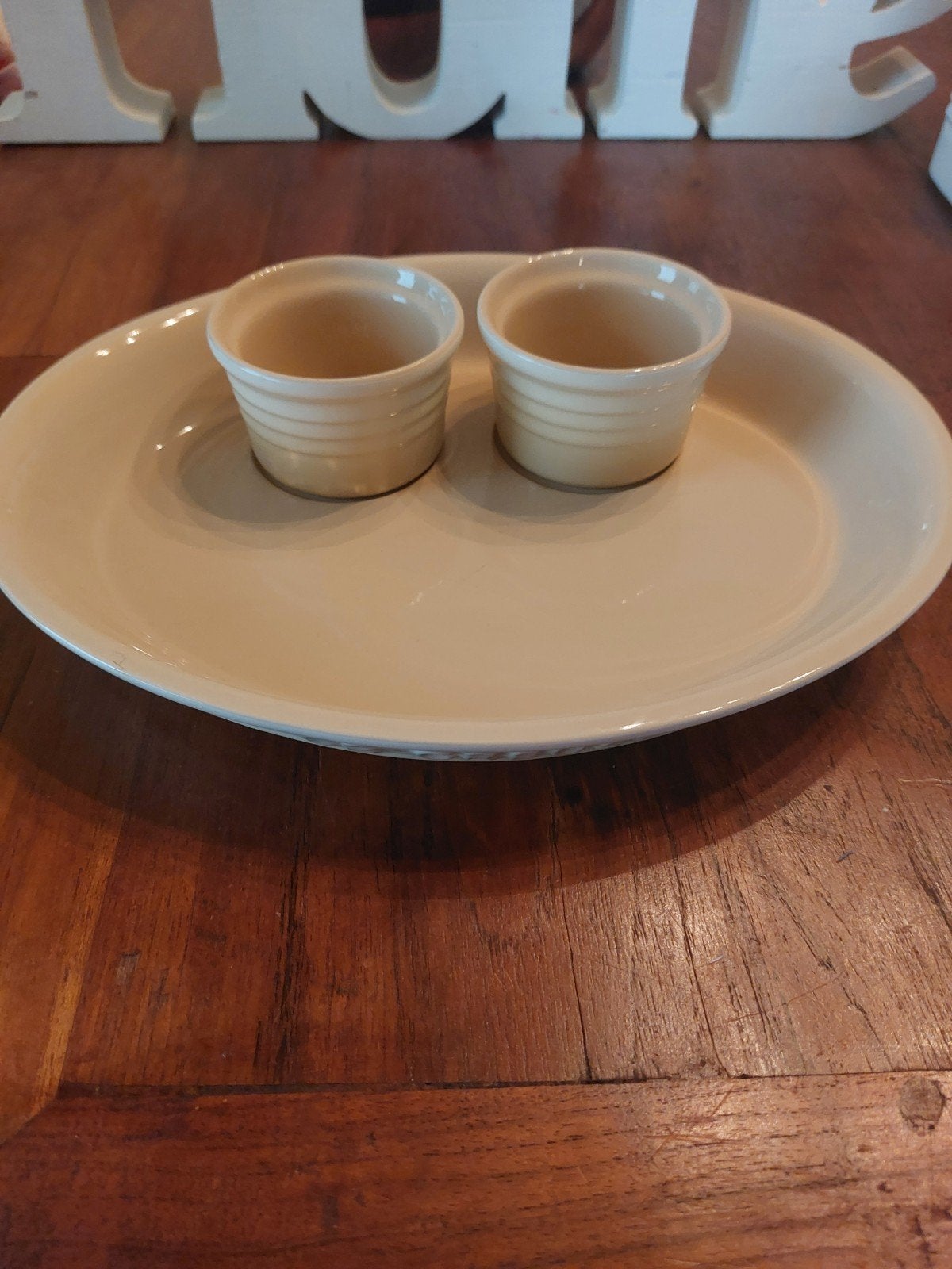 Le Creuset ovenschaal met ramekins meringue, Le Creuset, Ophalen of Verzenden, Steen/keramiek, Wit