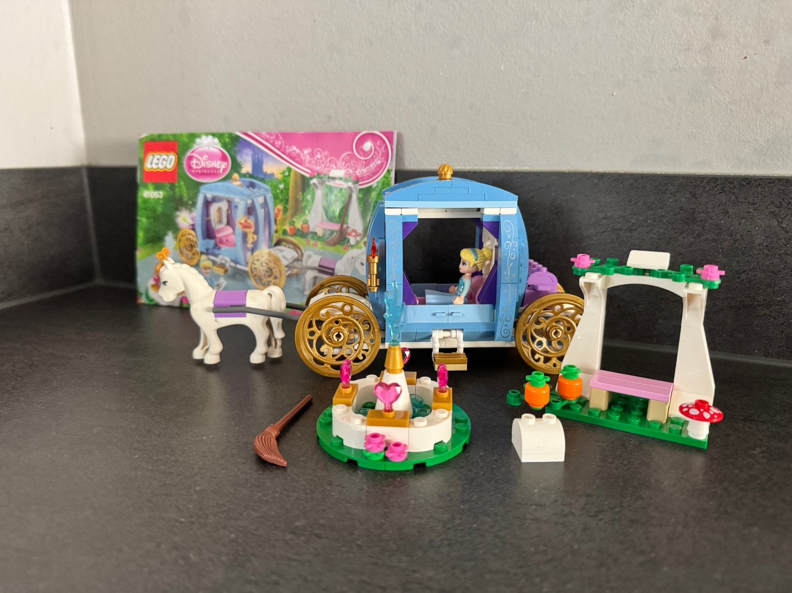 LEGO Disney Princess - Assepoesters Droomkoets - 41053, Gebruikt, Lego, Ophalen of Verzenden, Complete set