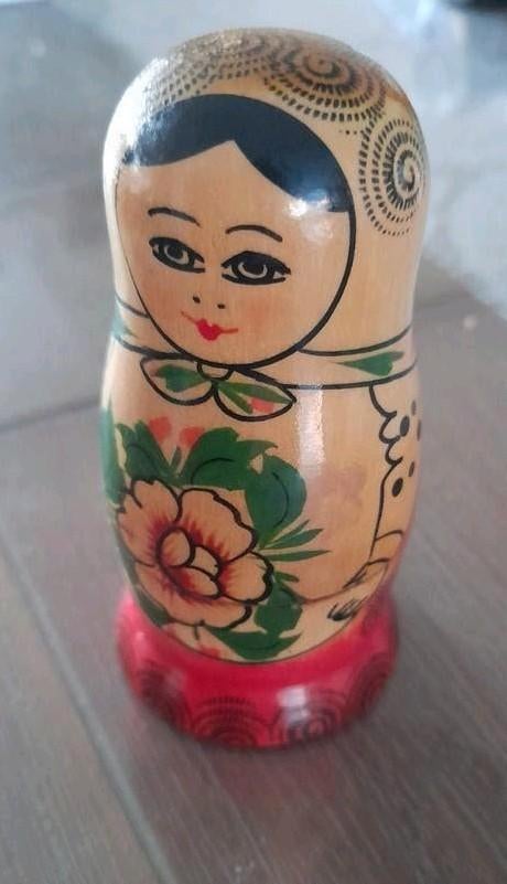 Handgeschilderde Matroesjka Poppetje met Opbergvakje Hout, Verzamelen, Poppetjes en Figuurtjes, Gebruikt, Ophalen of Verzenden