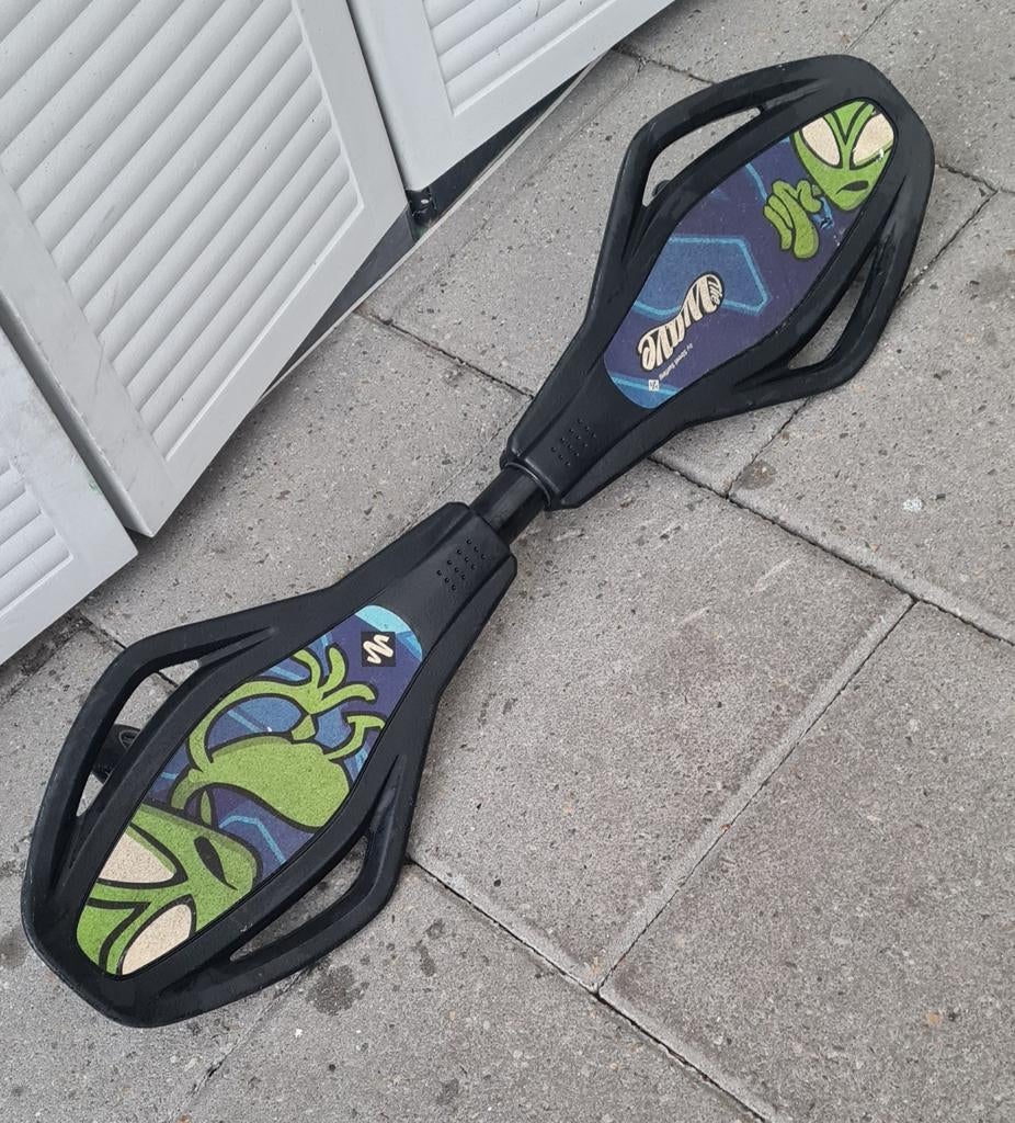 The WAVE SKATEBOARD/Streetsurfing, Ophalen of Verzenden, Zo goed als nieuw