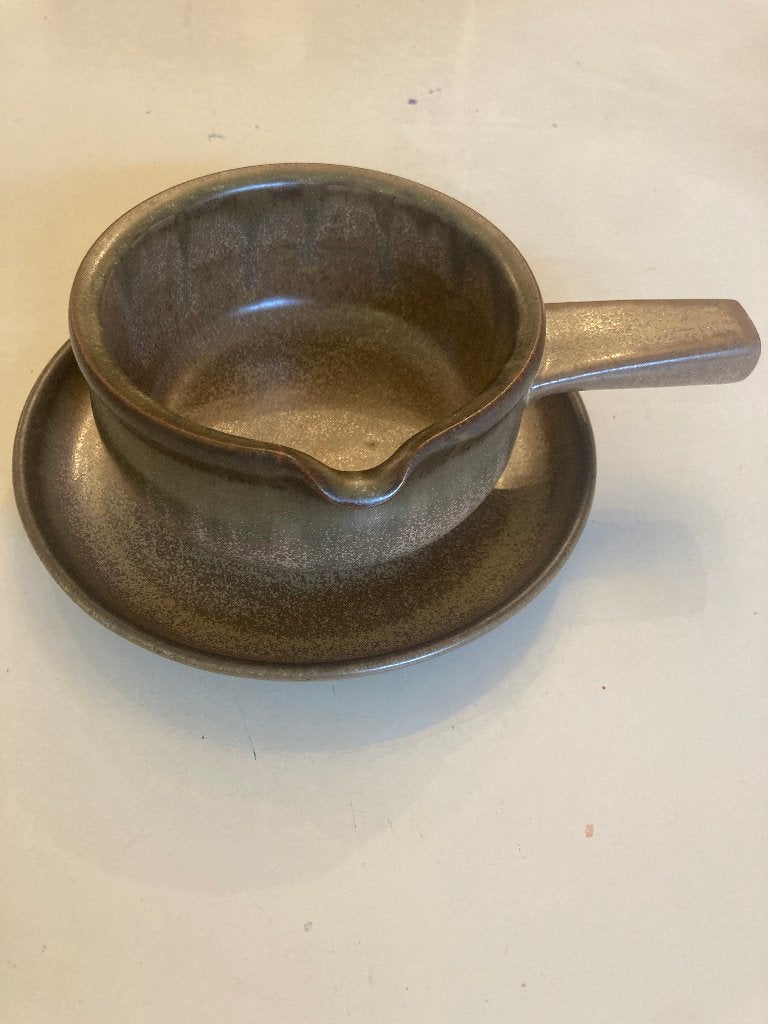 Denby Romany Vintage sauskom / juskom met onderschotel, Ophalen, Vintage, Zo goed als nieuw, Kom(men)