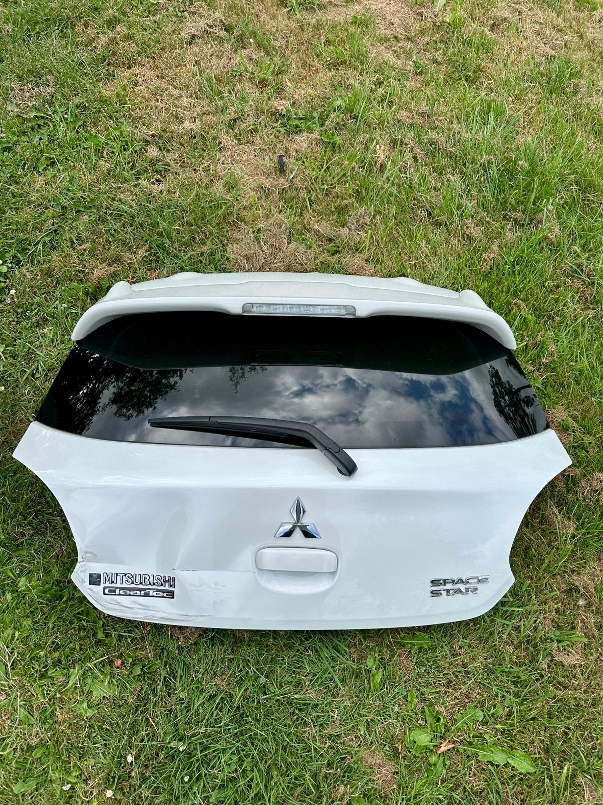 Achterklep Mitsubishi Space Star, Ophalen, Mitsubishi