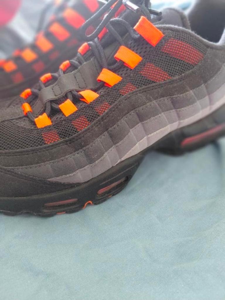 NIKE AIR MAX maat 46, Ophalen of Verzenden, Zo goed als nieuw, Hardloopschoenen, Nike