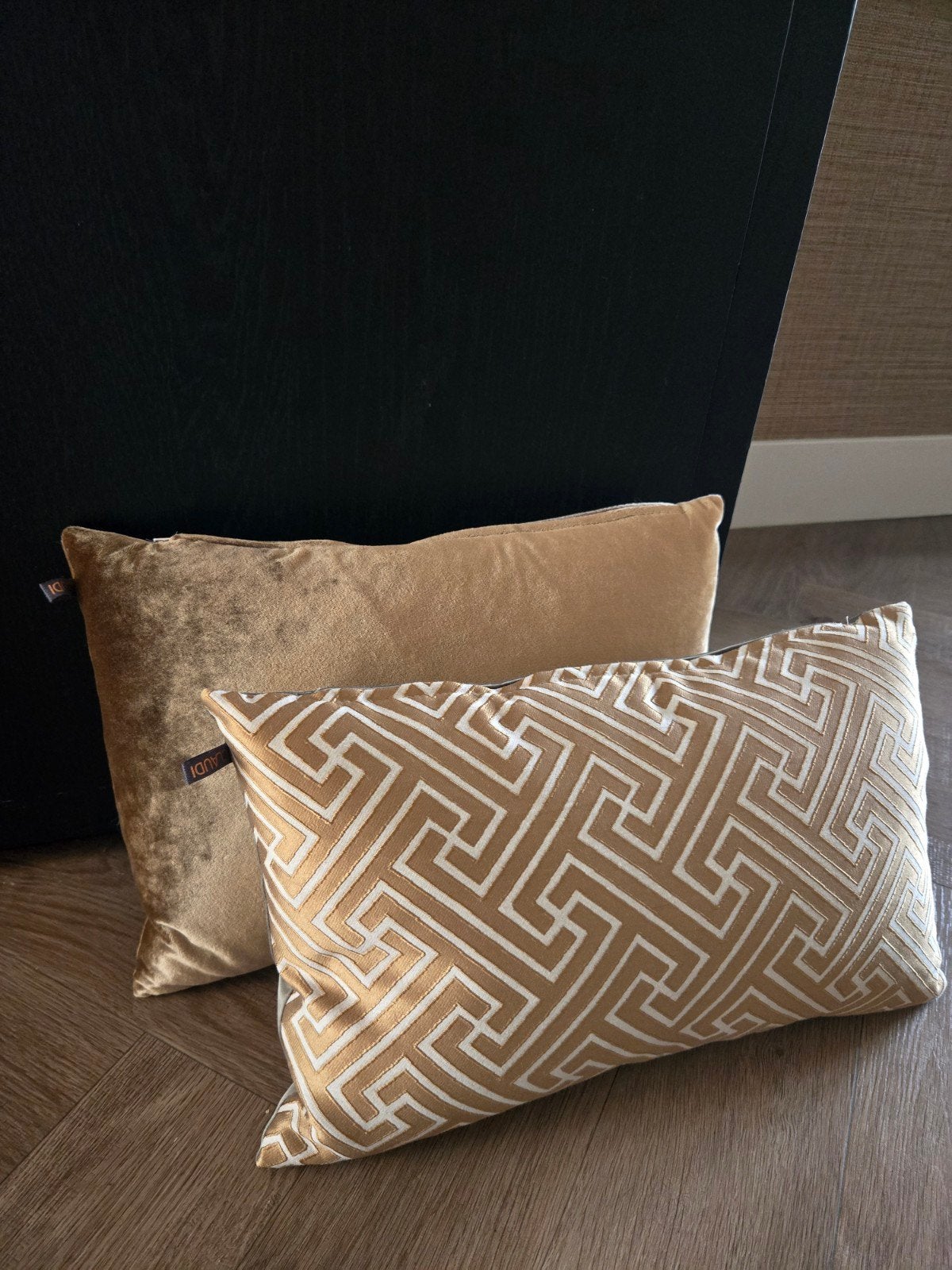Claudi luxe sierkussens set van 2 | Hotel Chique, Huis en Inrichting, Ophalen of Verzenden, Zo goed als nieuw, Vierkant