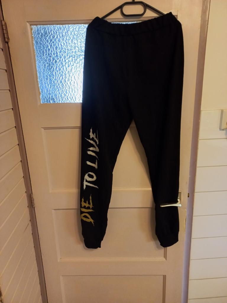 Training / joggingbroek met elastiek, Ophalen, Nieuw, Zwart