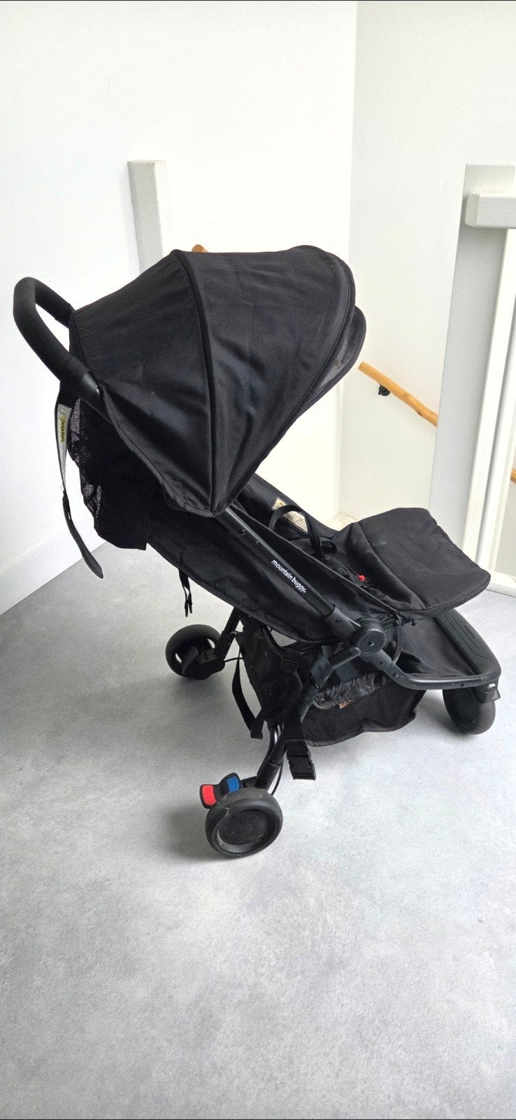 Mountain Buggy Nano - Compacte en lichte buggy, Kinderen en Baby's, Ophalen, Gebruikt