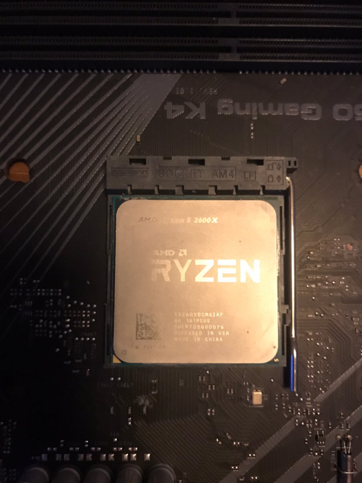 AMD Ryzen 5 2600X, Computers en Software, Processors, Ophalen of Verzenden, Zo goed als nieuw, 3 tot 4 Ghz