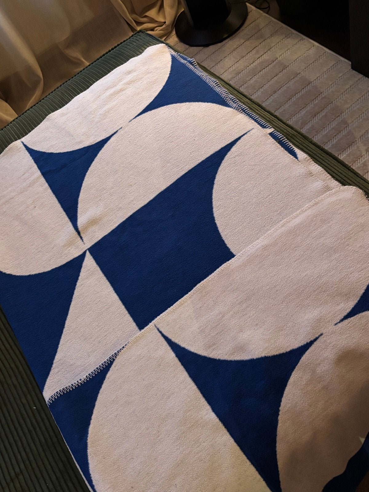 Nooma sofa deken - Zo goed als nieuw, Ophalen, Zo goed als nieuw, Plaid, Blauw