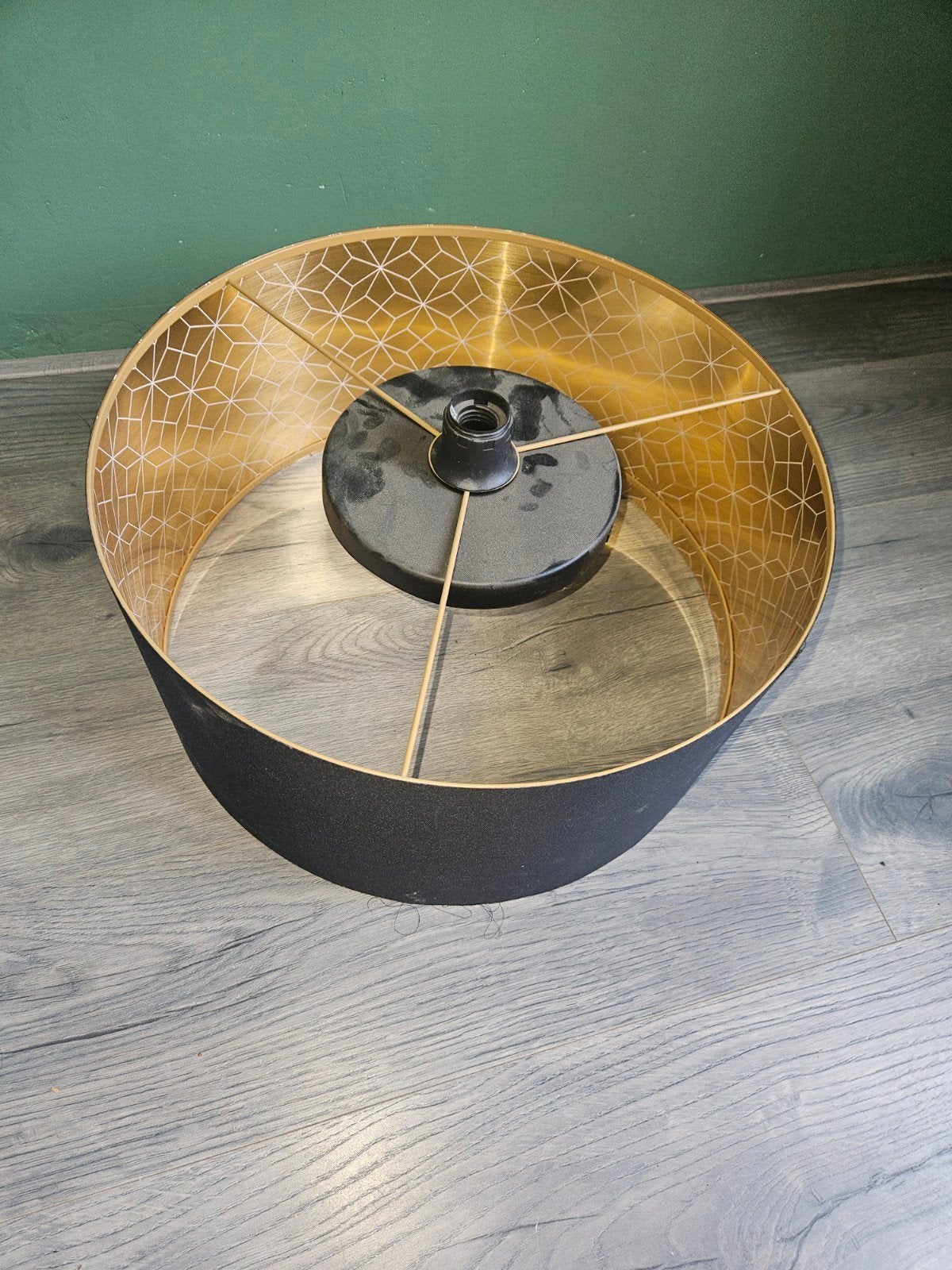 Zwarte lampenkap met gouden binnenkant, Gebruikt, Overige typen, Zwart, Rond