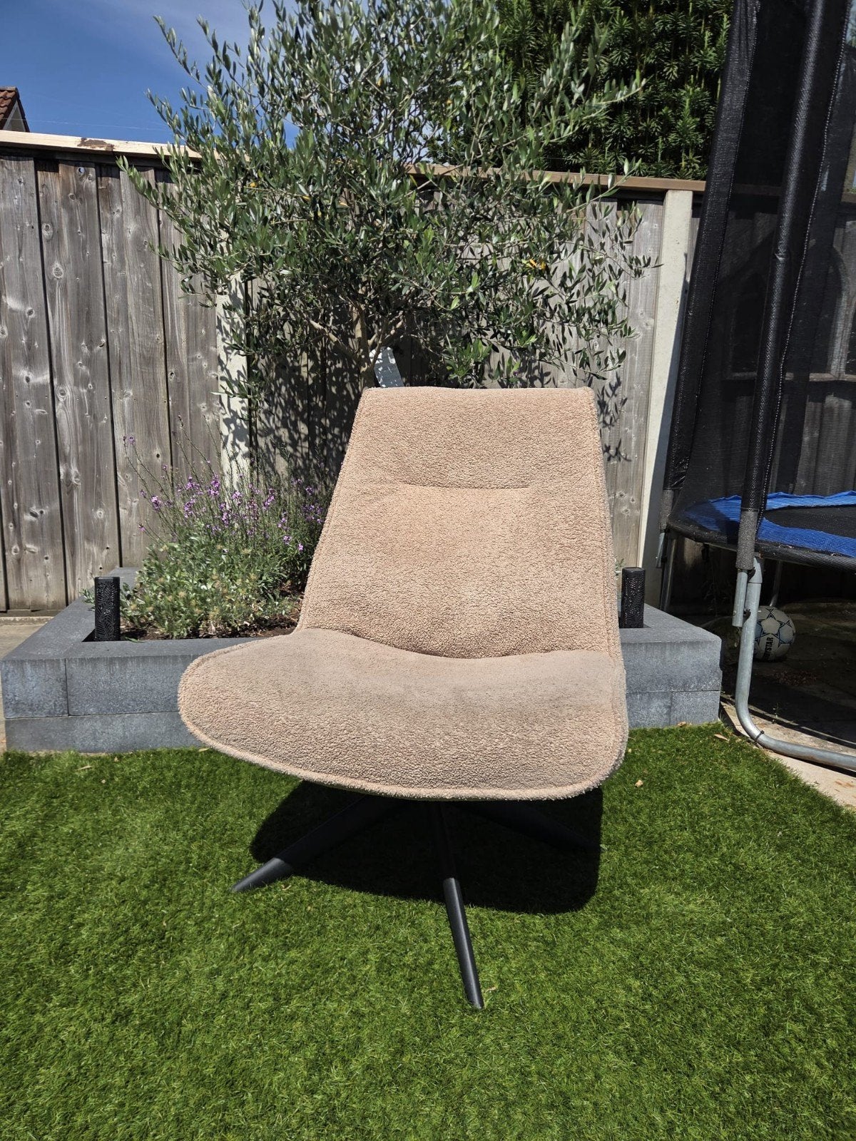 Draaibare stoel, beige teddy stof, Huis en Inrichting, Stoelen, Ophalen, Overige kleuren, Zo goed als nieuw, Eén