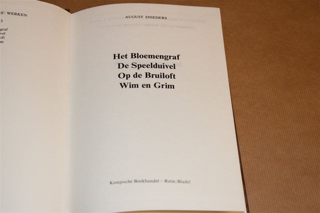 August Snieders — Omnibus 3 — 4 Verhalen, Ophalen of Verzenden, Gelezen