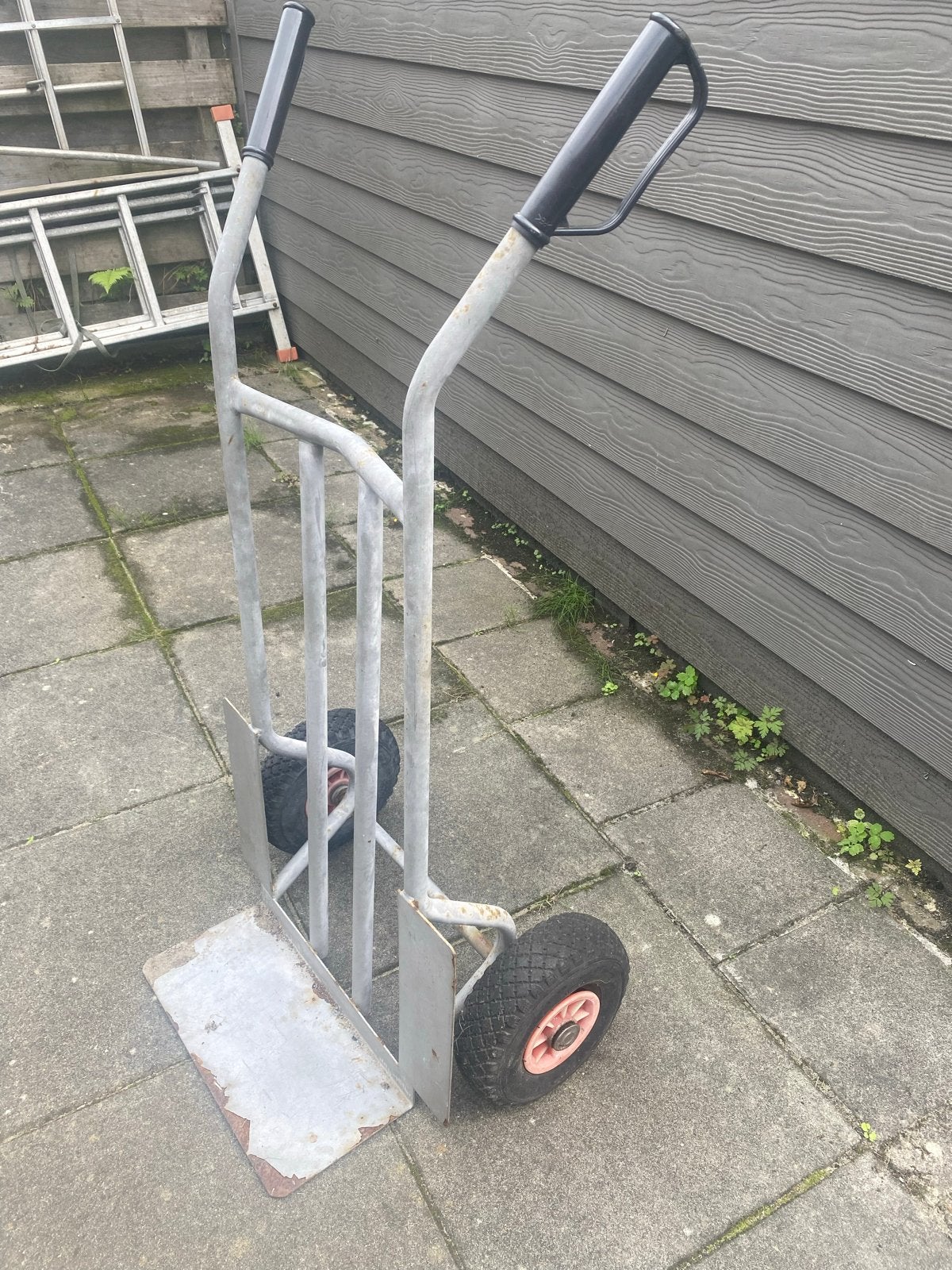 Stevige steekwagen voor zware klussen, Ophalen of Verzenden, Gebruikt