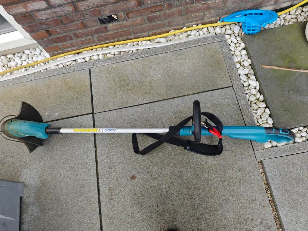 Makita DUR181Z draadloze grastrimmer | Zonder accu/lader, Accu, Ophalen of Verzenden, Zo goed als nieuw, Makita