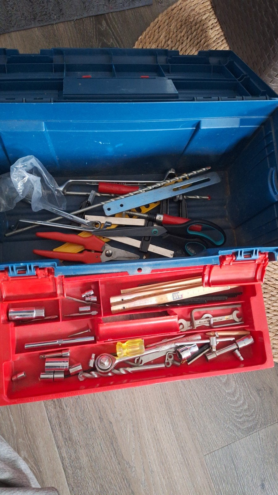 Gereedschapskist met diverse handgereedschappen, Ophalen, Gebruikt, Tang