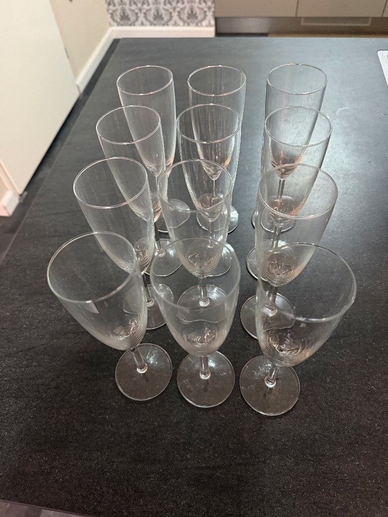 Champagne Glass Set – Elegant Glassware, Antiek en Kunst, Ophalen