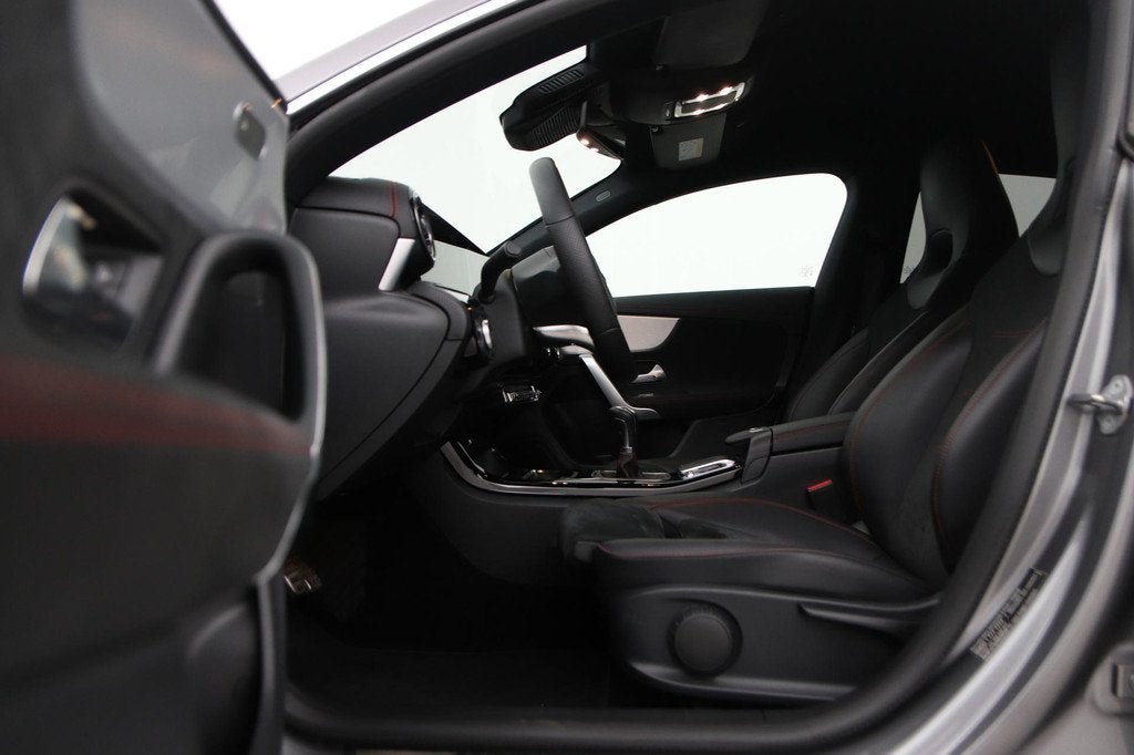 Mercedes-Benz CLA-klasse Shooting Brake 180 Advantage | Came, Auto's, Mercedes-Benz, Voorwielaandrijving, CLA, Gebruikt, 4 cilinders