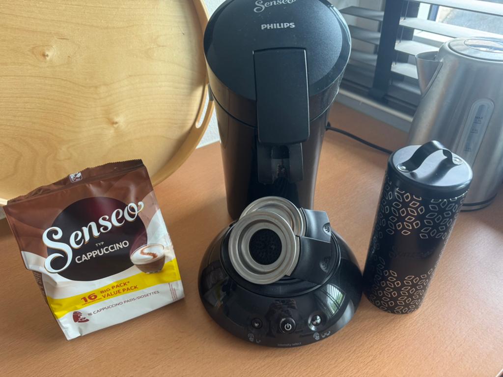 Philips Senseo koffieautomaat compleet met zak Cappuccino, Witgoed en Apparatuur, Koffiezetapparaten, Ophalen, Philips, Koffiemachine