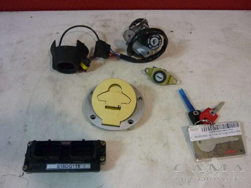Slotenset Ducati Monster 600 1994-2001 (M600) 2002, Cama Motorparts, Gebruikt, Info@cama-motorparts.nl, P.J. Troelstraweg 8, MAASSLUIS 3144 CX, Zuid Holland, , Nederland