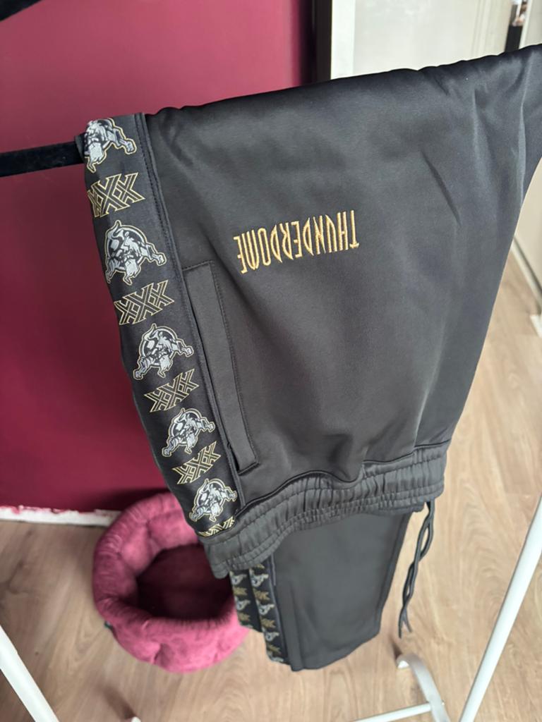 Thunderdome trainingsbroek, Ophalen, Nieuw, Maat 52/54 (L), Zwart