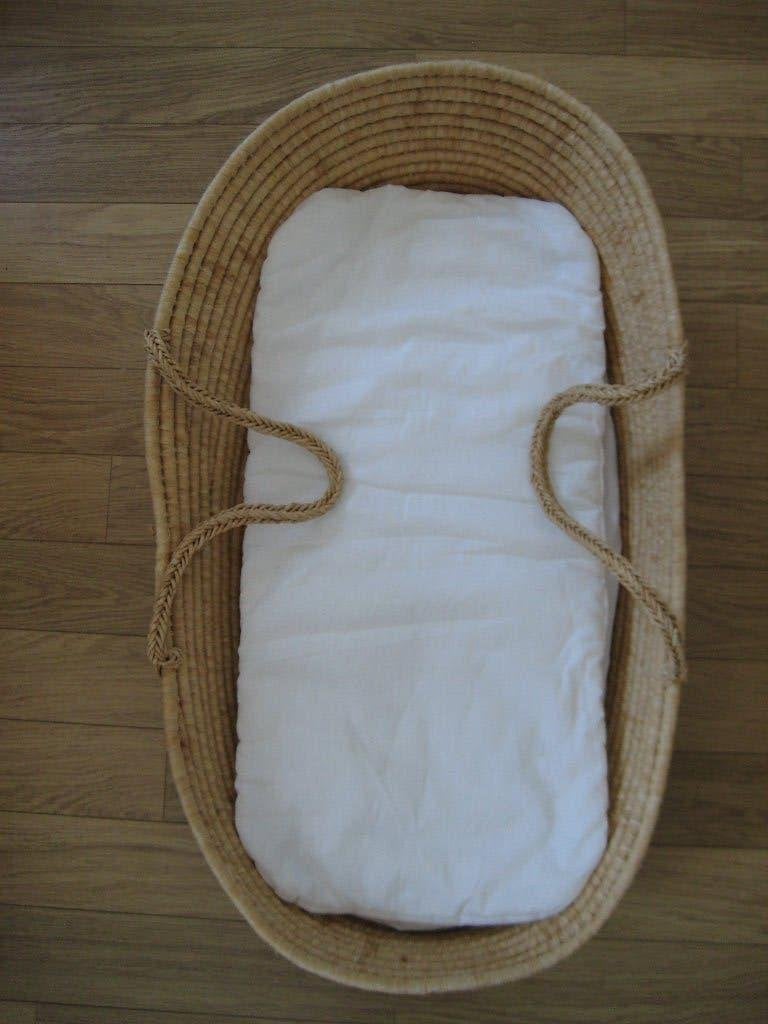 Prachtige babymand reiswieg van rotan 89x50x25 cm, Ophalen, Zo goed als nieuw, Reisbedje