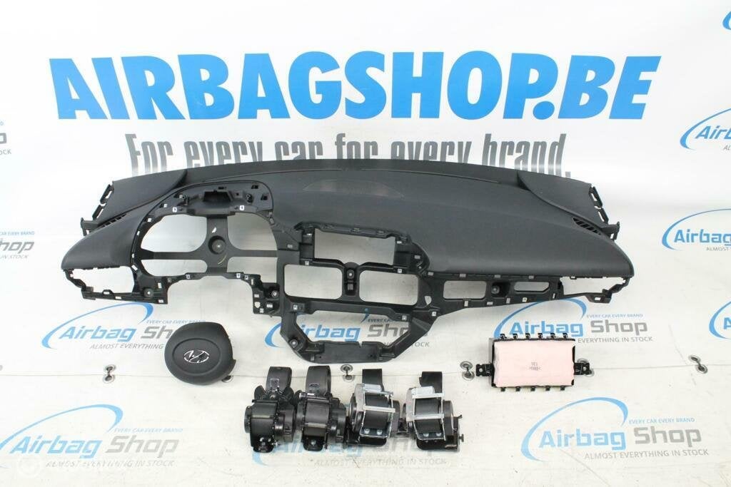 Airbag set Dashboard zwart speaker Hyundai i20 (2020-heden), Gebruikt, Ophalen of Verzenden
