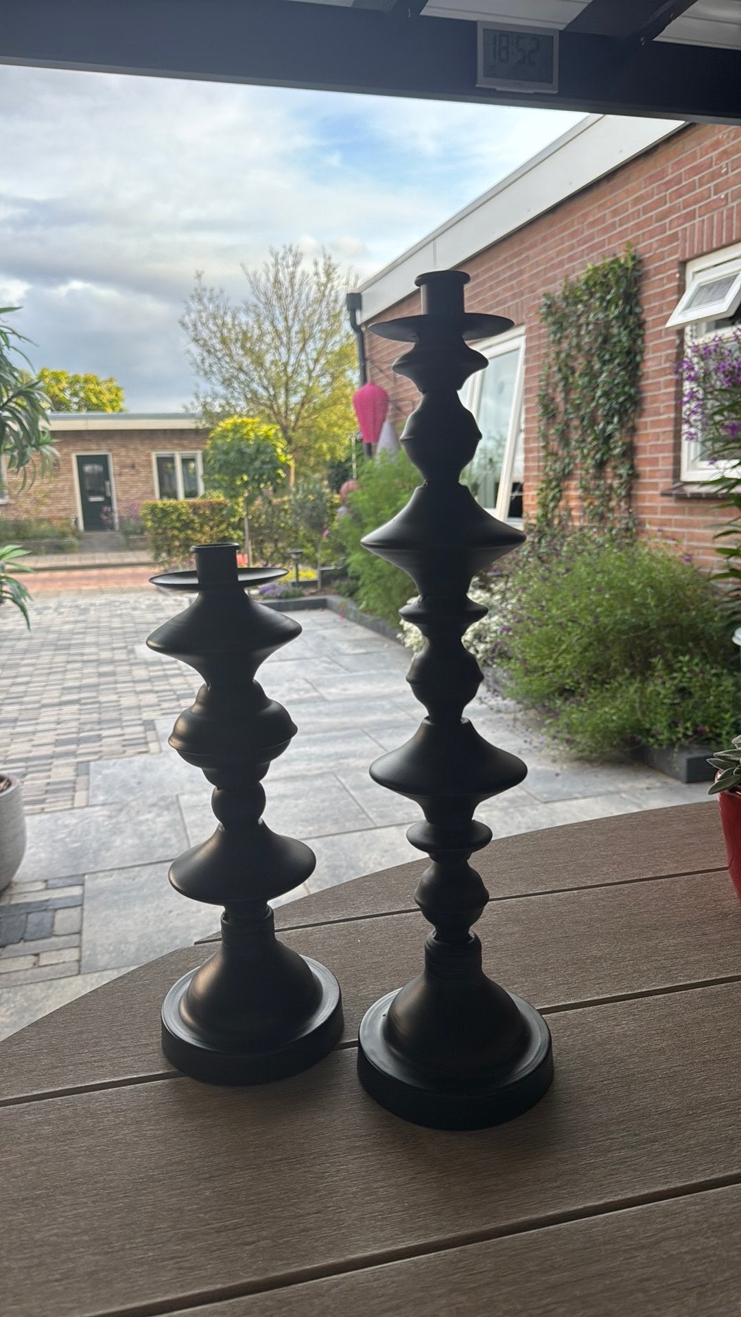 2 zwarte kandelaars, Ophalen, Overige materialen