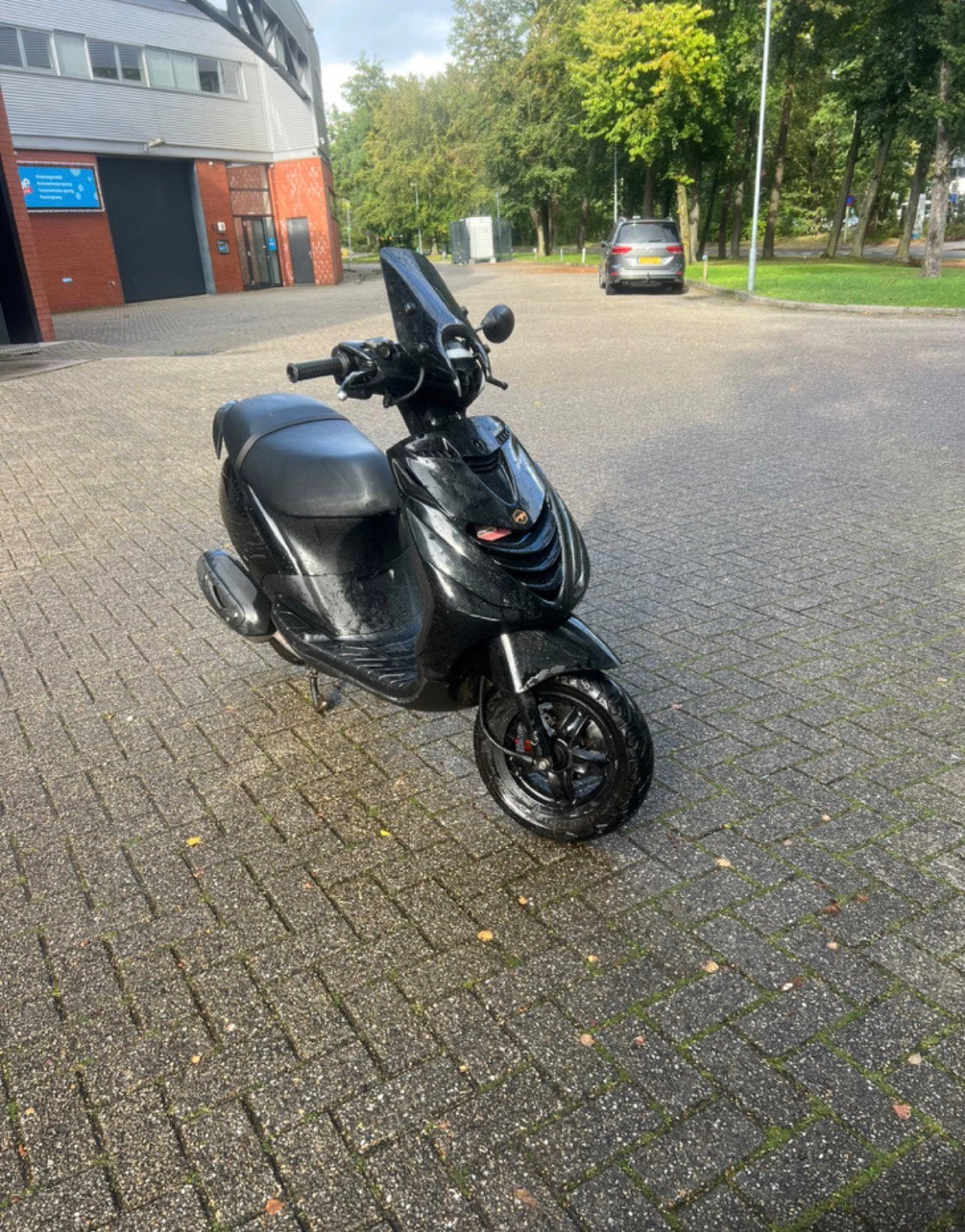 Piaggio Zip 50 i-get 4-Takt uit 2019, Fietsen en Brommers, Ophalen, Zo goed als nieuw, Benzine, Zip